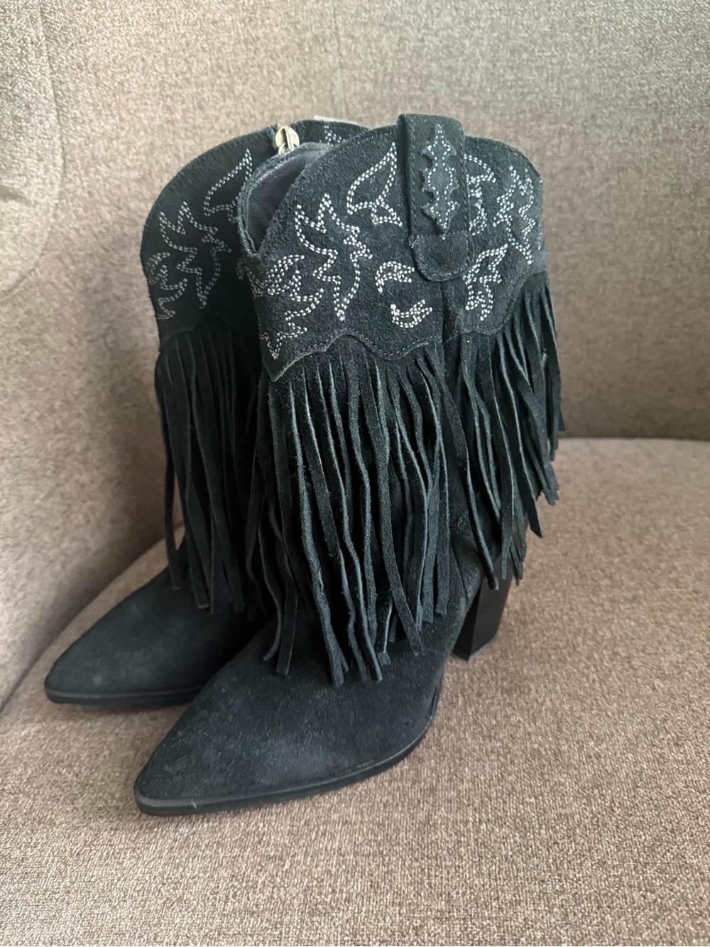 dingo Black Suede Fringe Western Heeled Boots
